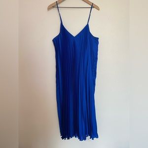 Banana Republic cobalt blue satin pleated dress size XL
